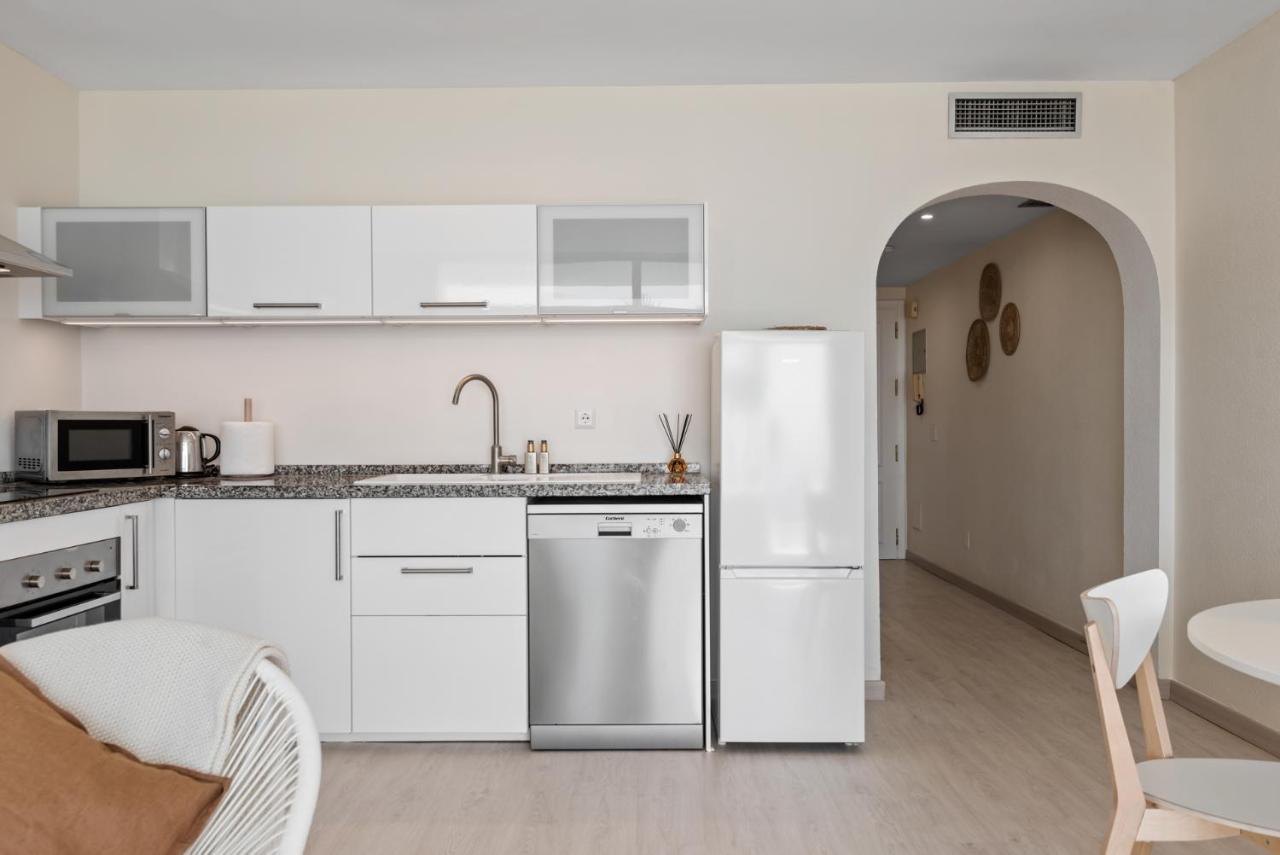 Frontline Beach Apartment Miraflores Sitio de Calahonda Exteriör bild